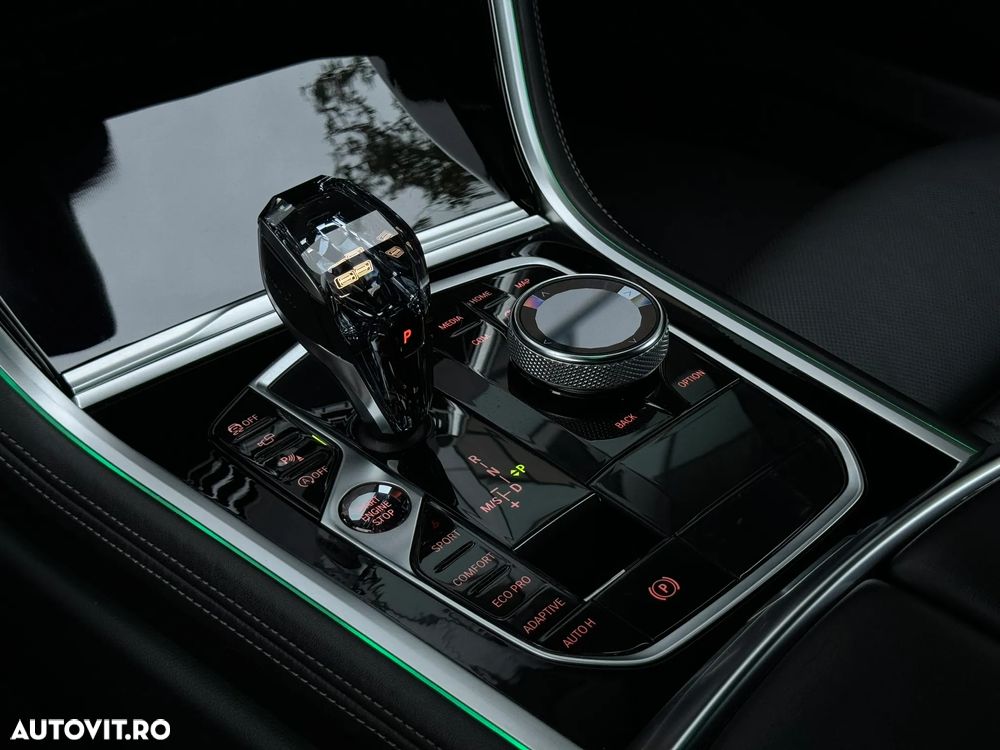 BMW Seria 8 840d xDrive - 23