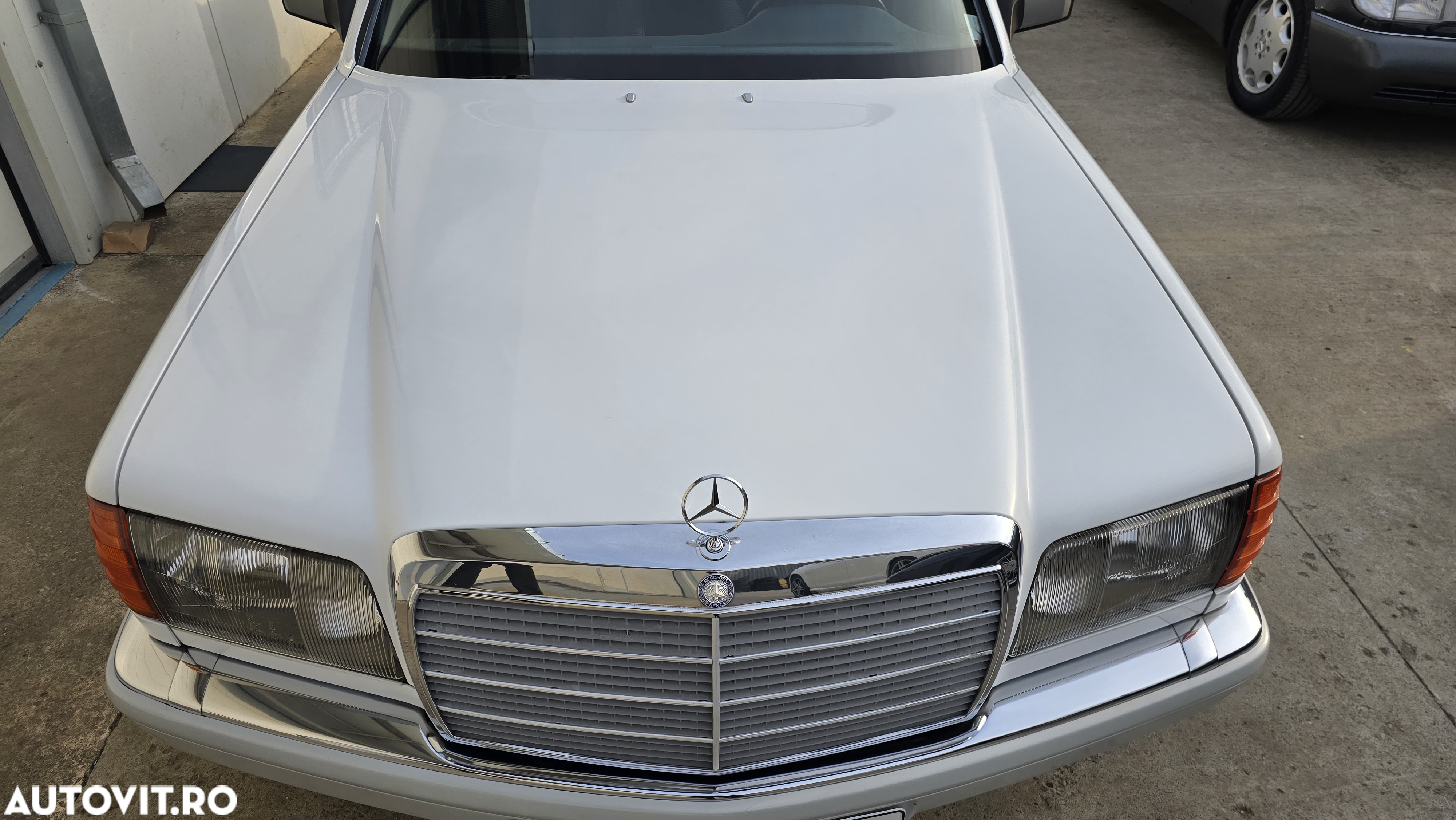 Mercedes-Benz W126 - 35