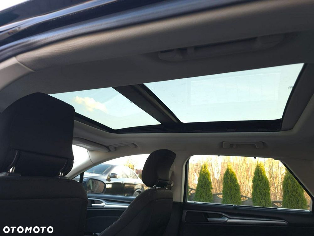 Ford Mondeo - 17