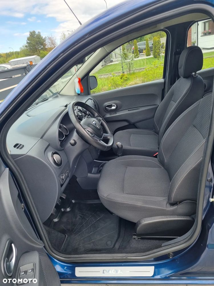 Dacia Lodgy 1.6 SCe Connected by Orange S&S - 19