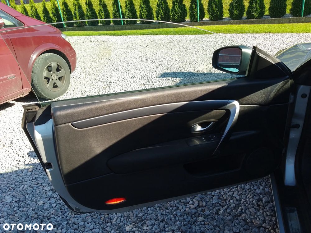 Renault Laguna - 12