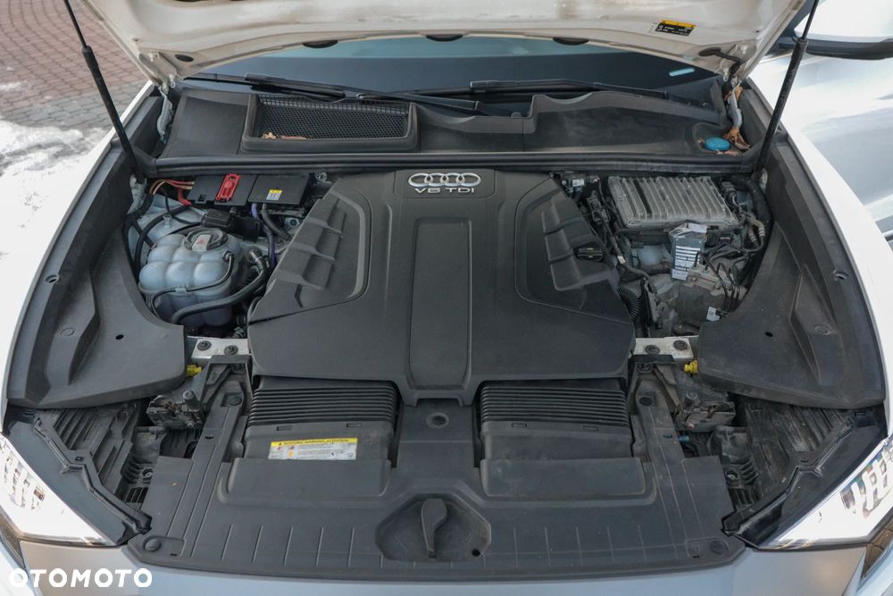 Audi Q8 50 TDI quattro tiptronic - 25