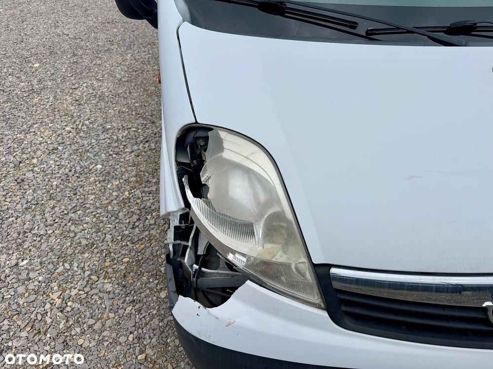 Opel Vivaro - 21
