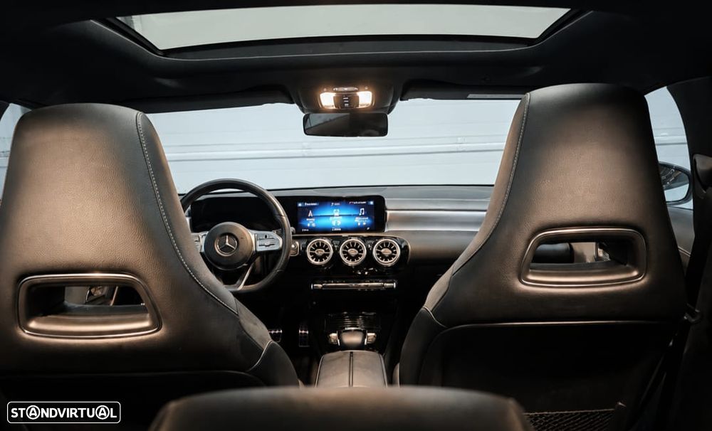 Mercedes-Benz CLA 250 - 12