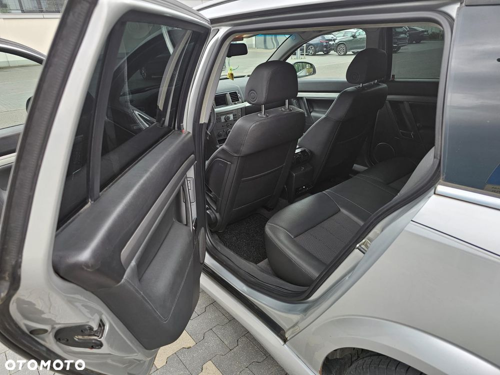 Opel Vectra 1.9 CDTI Sport - 11
