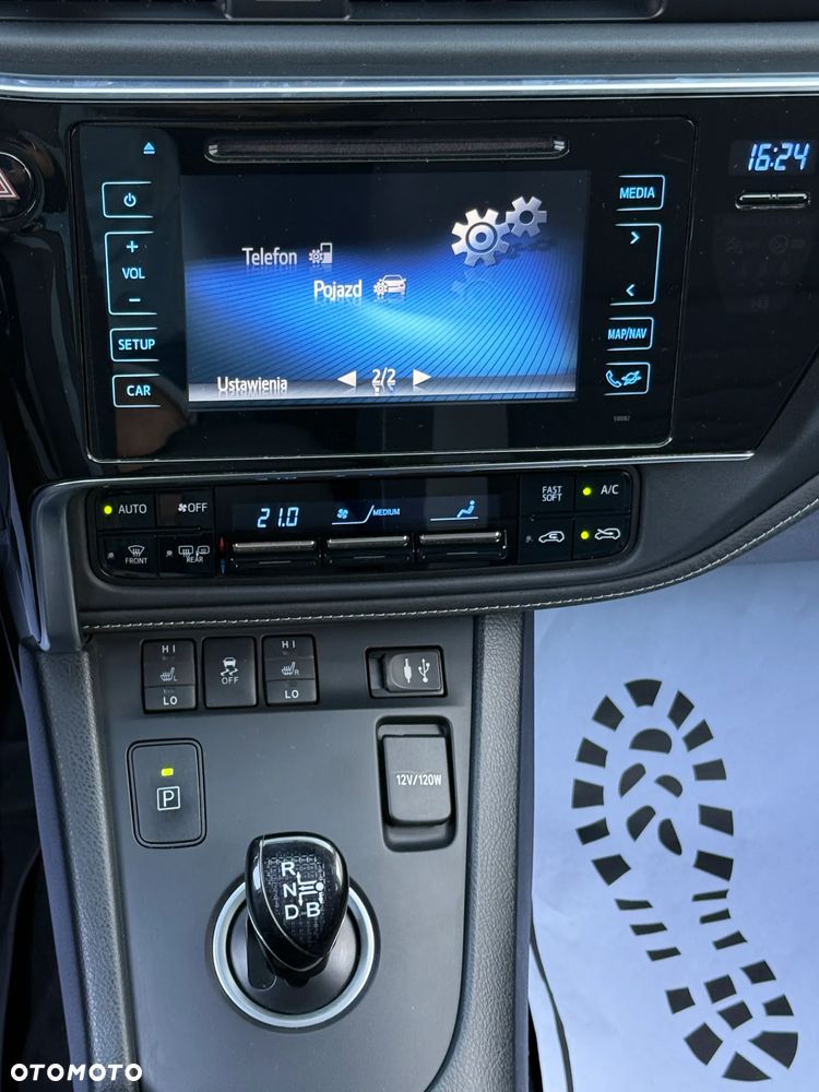 Toyota Auris 1.8 HSD Luna - 10
