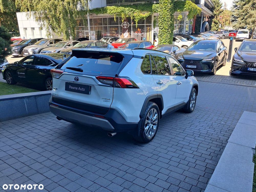 Toyota RAV4 - 4