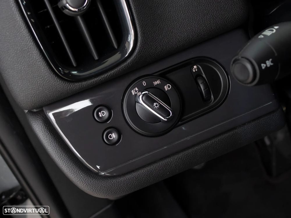 MINI Countryman One D - 20