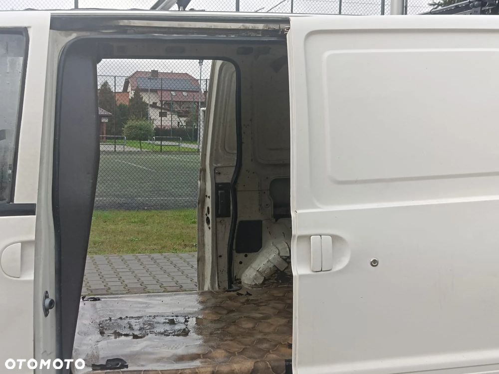 Nissan Vanette - 9