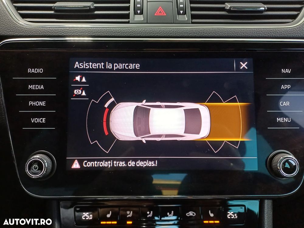 Skoda Superb 1.5 TSI DSG Ambition - 29