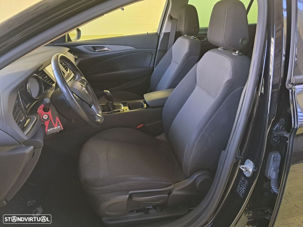 Opel Insignia Grand Sport 1.6 CDTi Dynamic - 8
