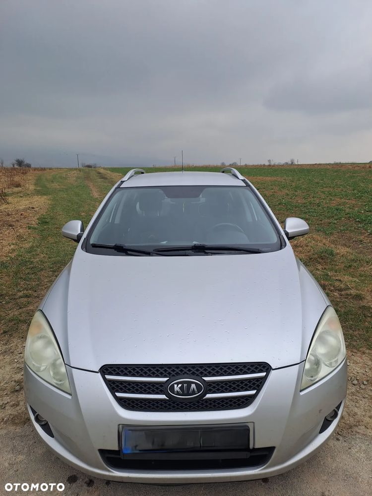 Kia Ceed 1.6 Crdi Comfort - 2
