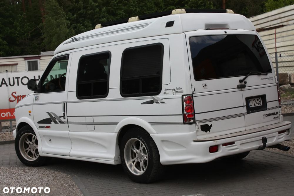 Chevrolet Astro 4.3i V6 - 3