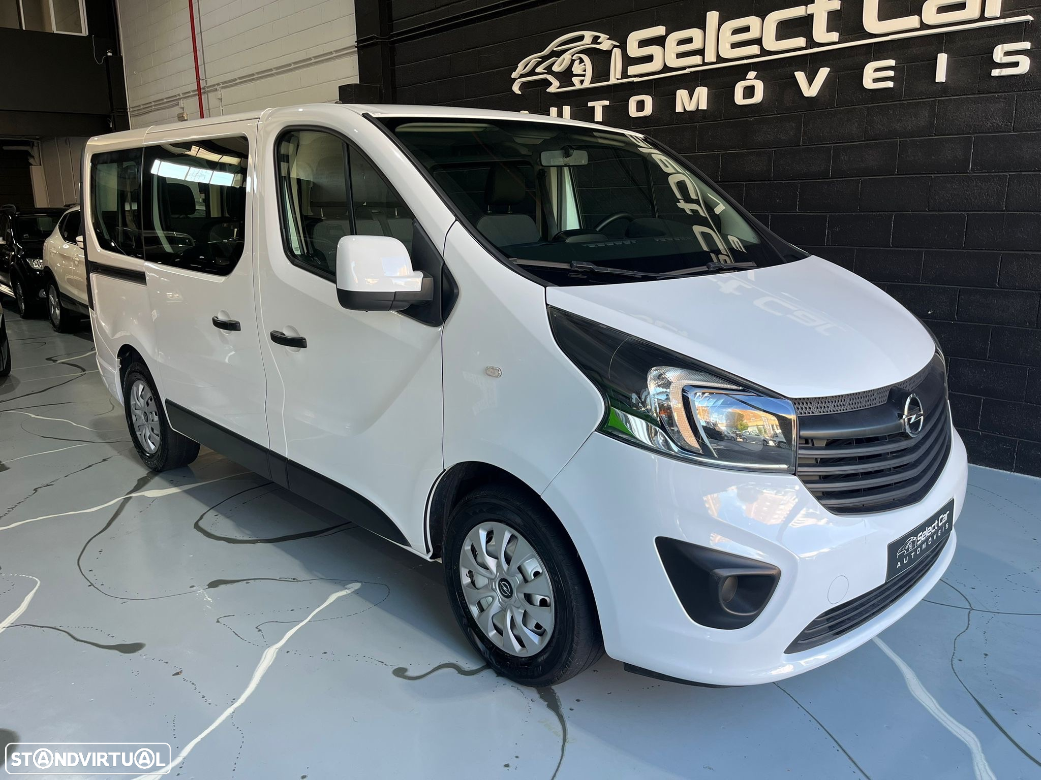 Opel Vivaro 1.6 CDTi L2H1 2.9T Sport 9L S/S - 4