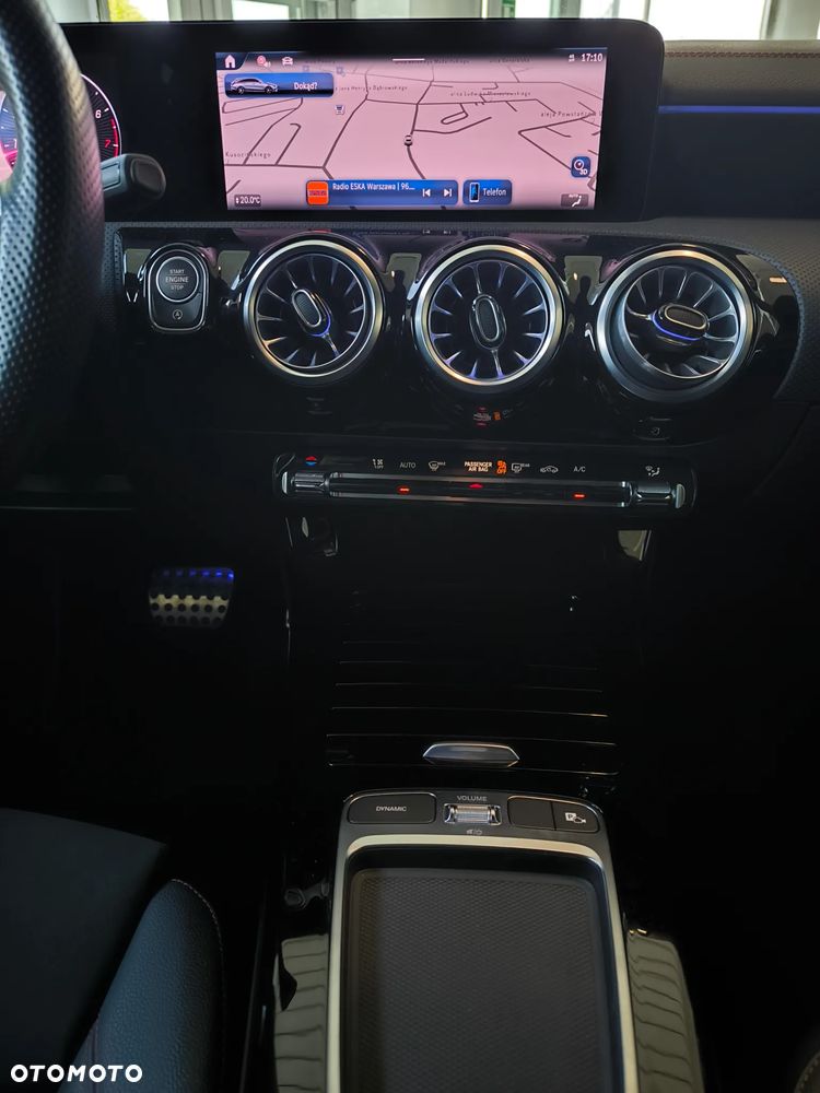 Mercedes-Benz CLA 200 AMG Line 7G-DCT - 18