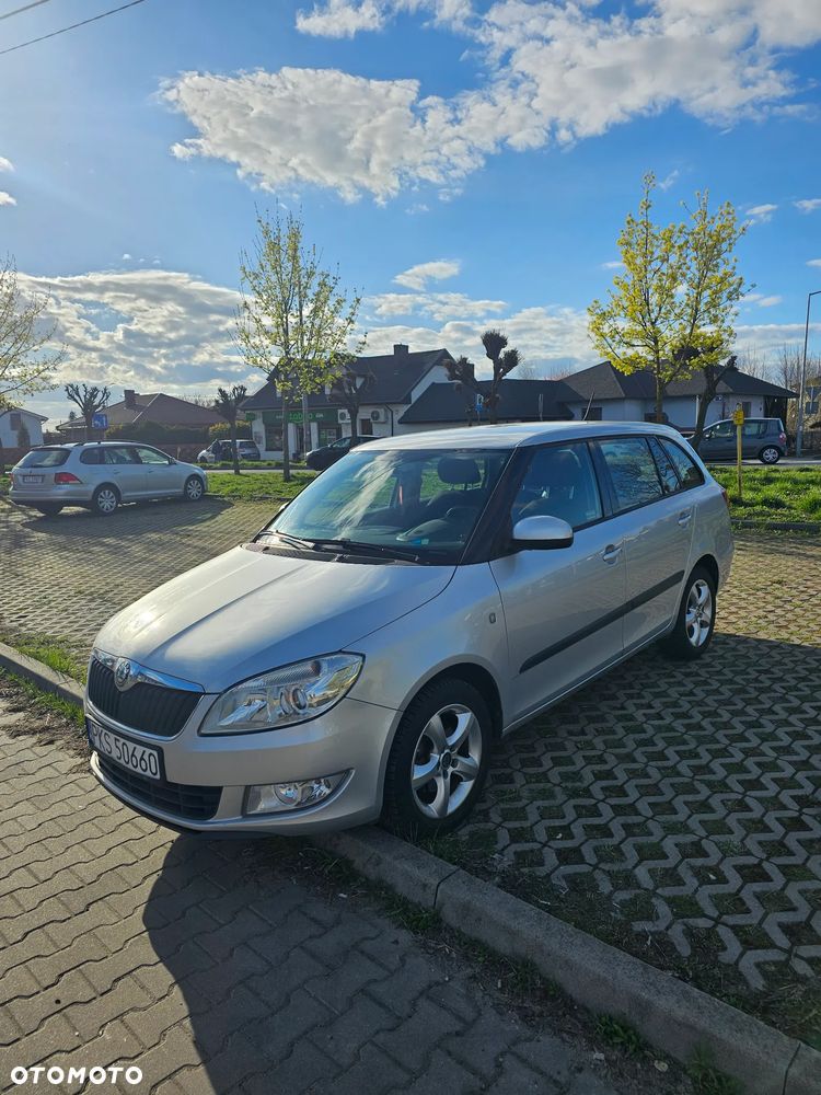 Skoda Fabia 1.4 16V Comfort - 4