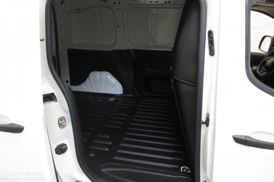 Toyota ProAce 1.5D L1 Comfort - IVA DEDUTÍVEL - 17