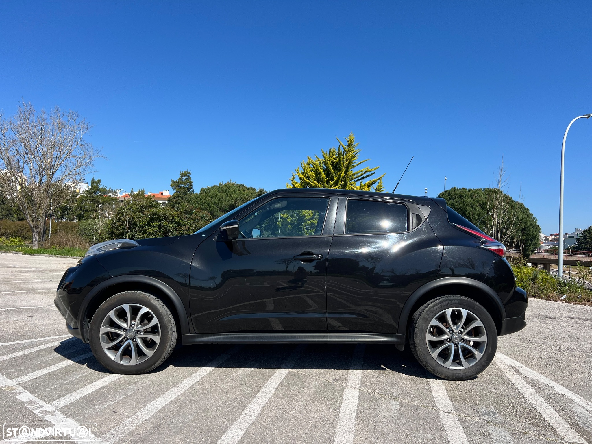 Nissan Juke 1.2 DIG-T Acenta Connect - 4