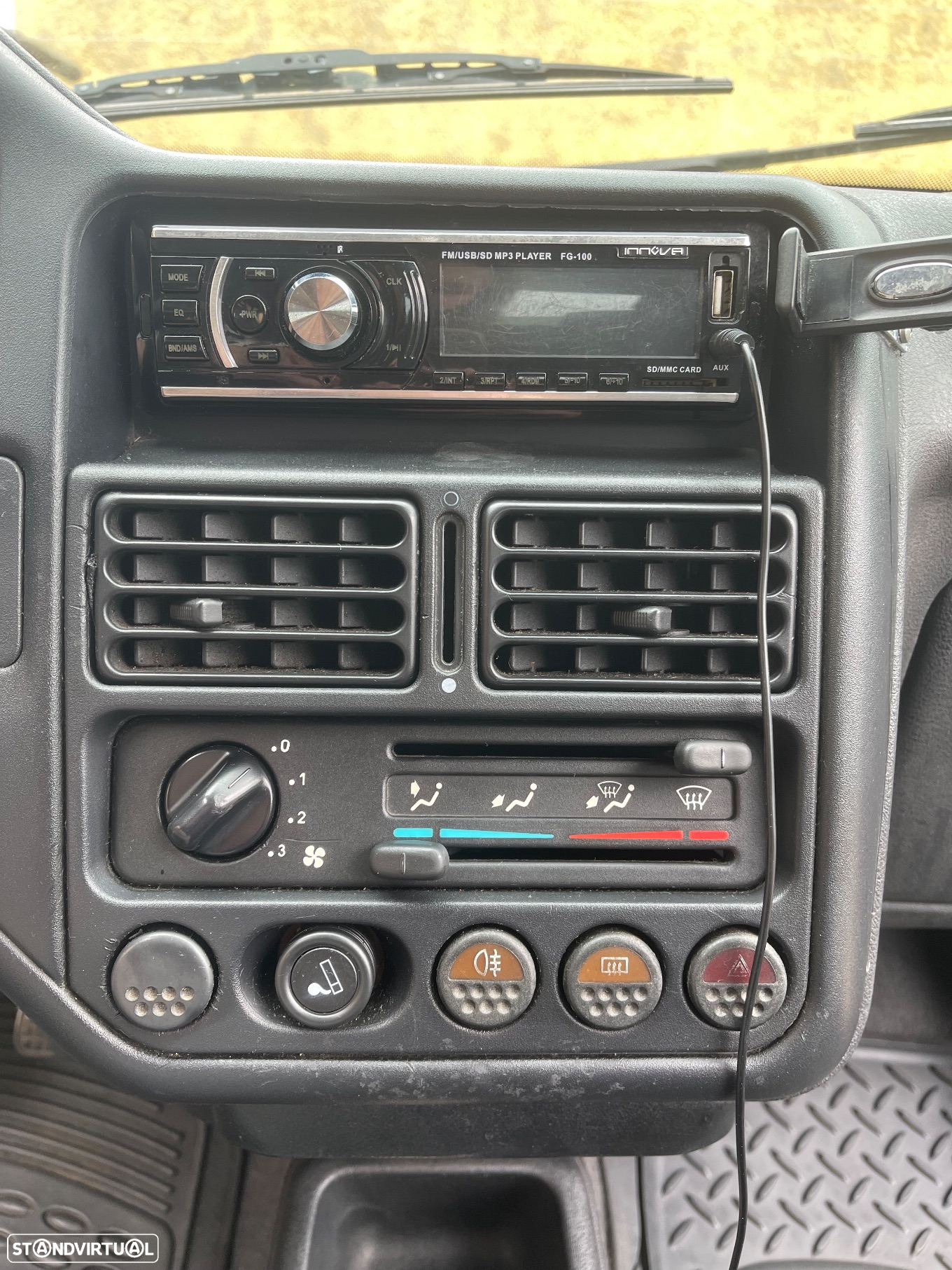 Peugeot 106 - 6