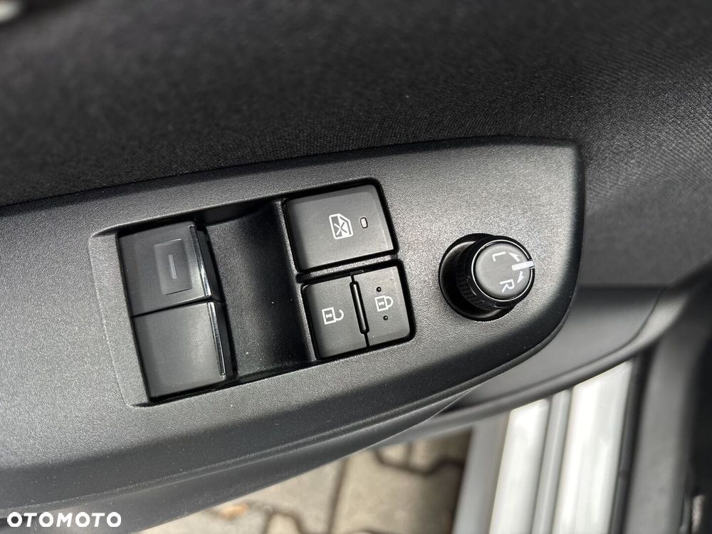 Toyota Yaris Hybrid 1.5 Comfort - 27