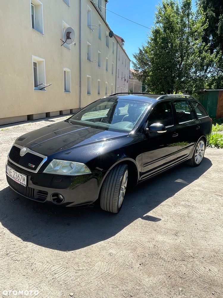 Skoda Octavia 2.0 TFSI RS - 1
