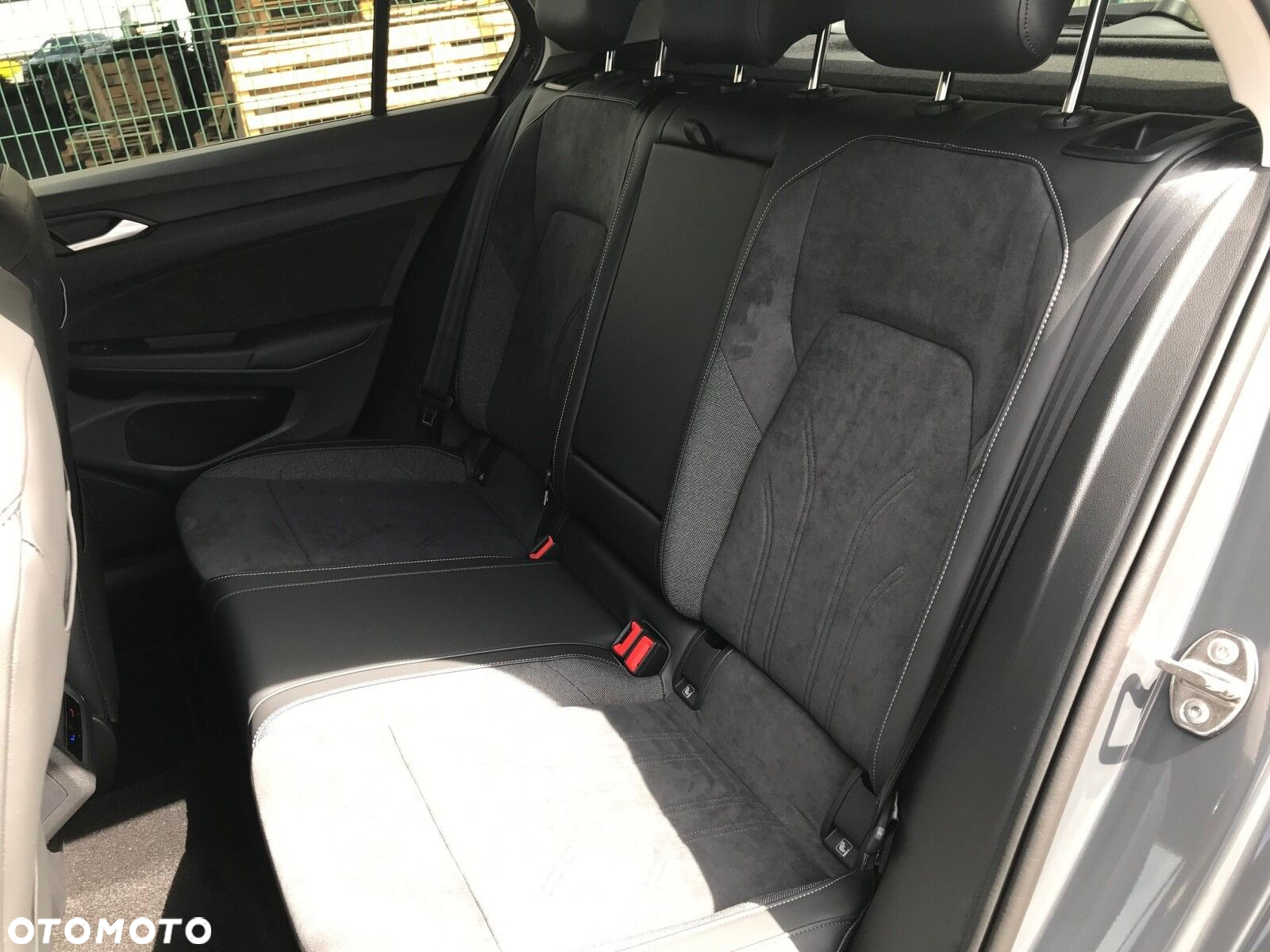 Volkswagen Golf - 15