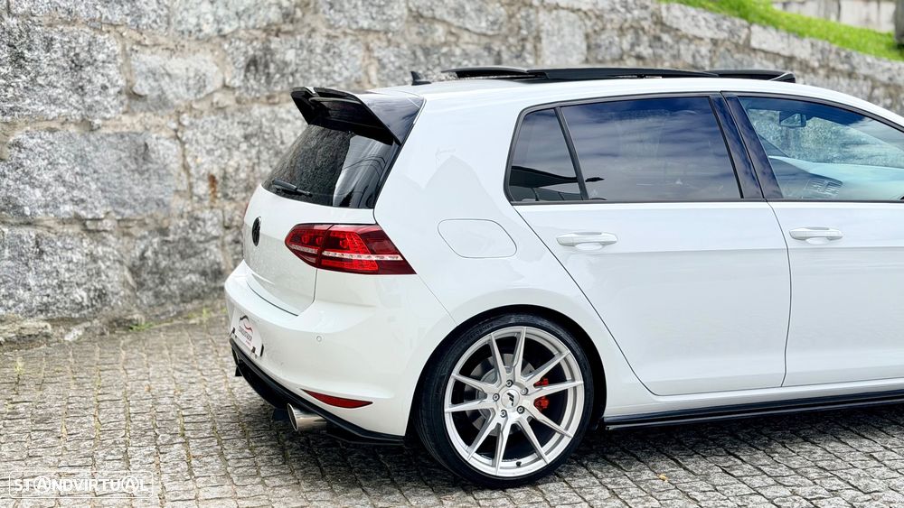 VW Golf 2.0 TSi GTi DSG - 21