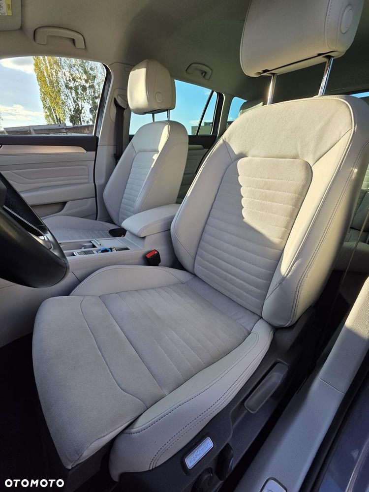 Volkswagen Passat 2.0 TDI EVO Business DSG - 12