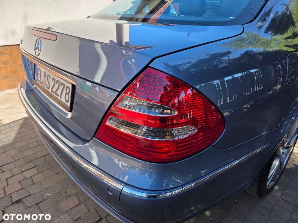 Mercedes-Benz Klasa E 280 4Matic Automatik Avantgarde - 13