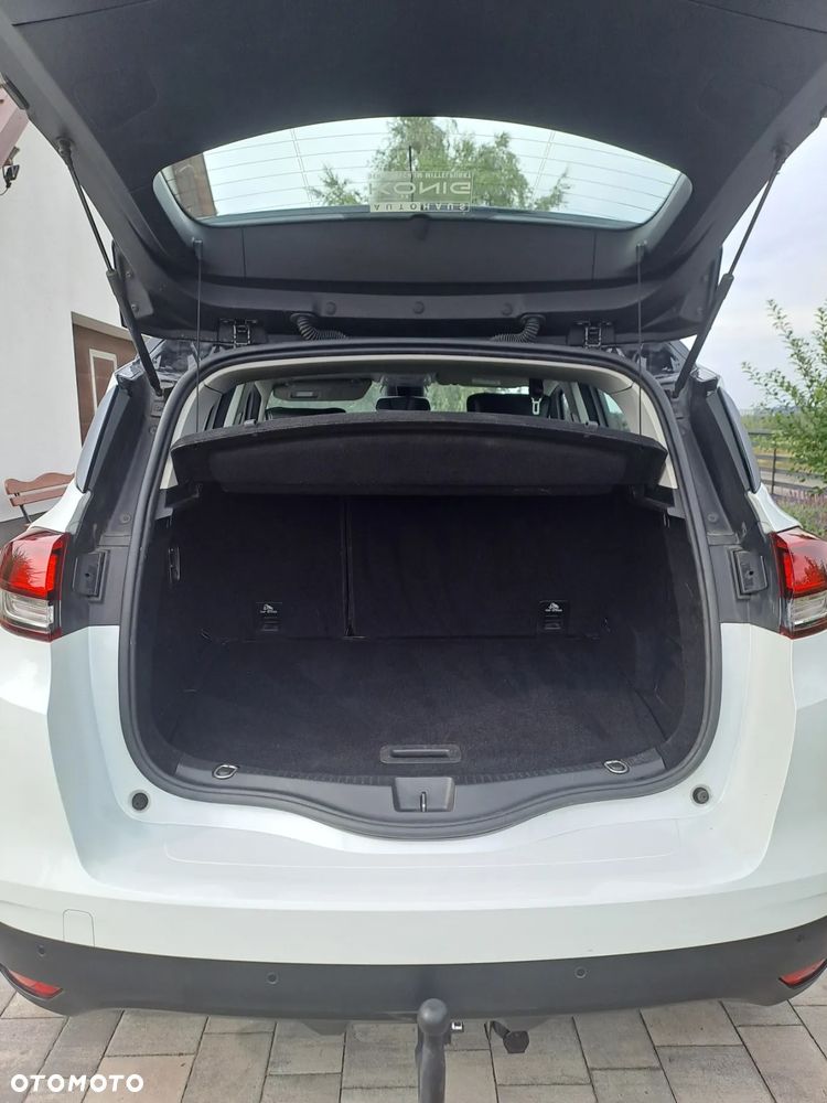 Renault Scenic - 11