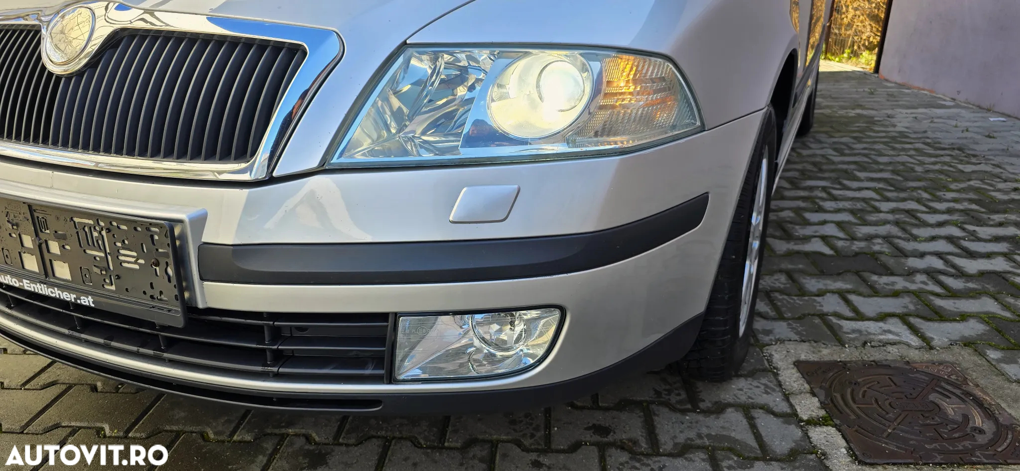 Skoda Octavia 2.0 TDI DSG Edition 100 - 9