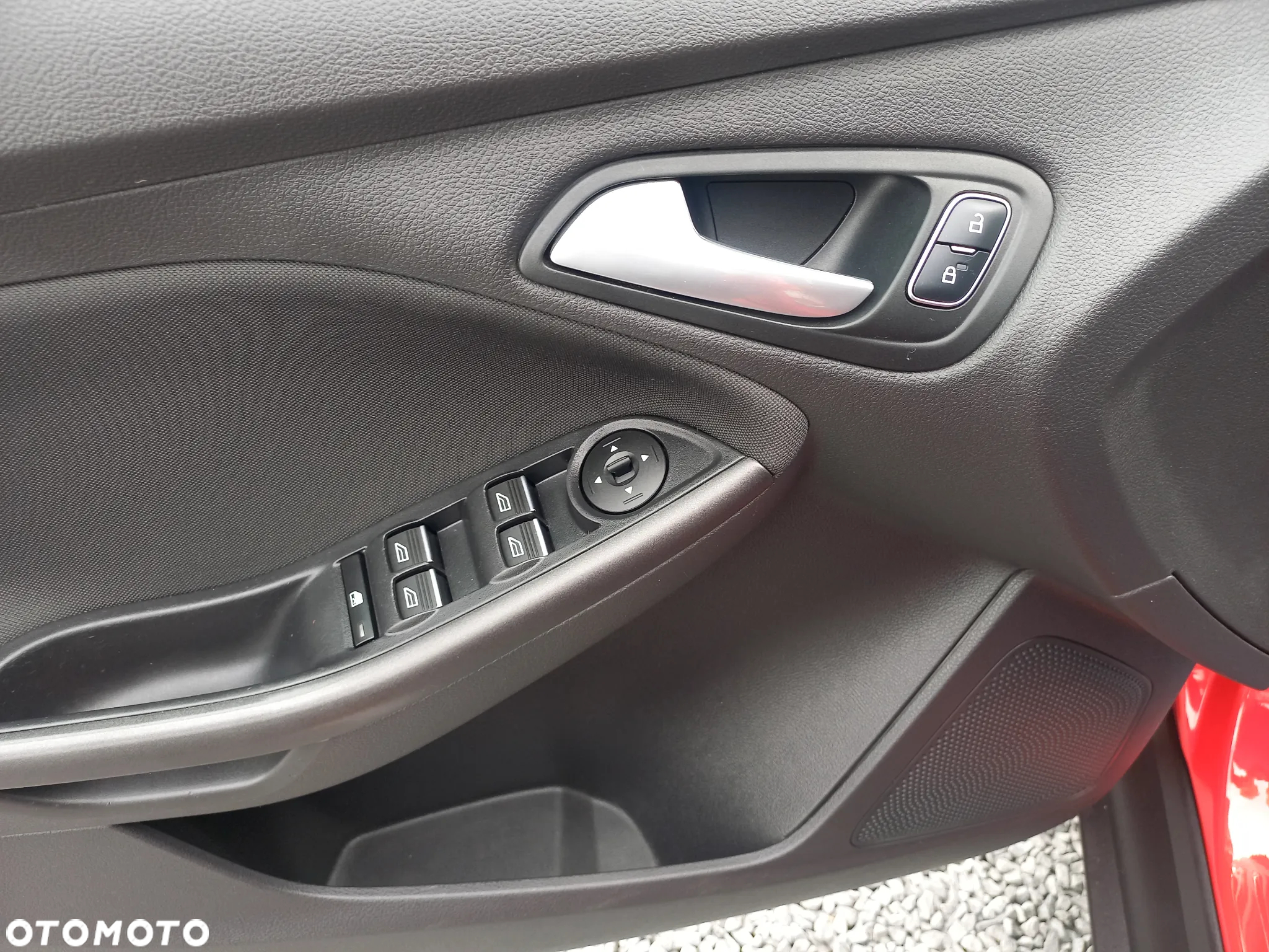 Ford Focus - 28