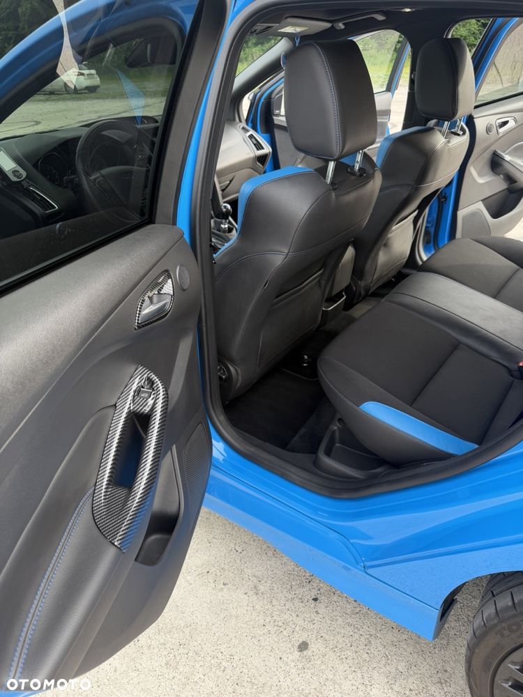 Ford Focus - 21