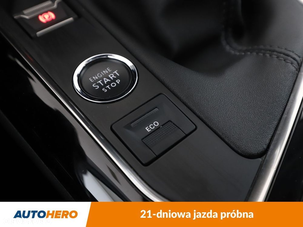 Peugeot 3008 - 29