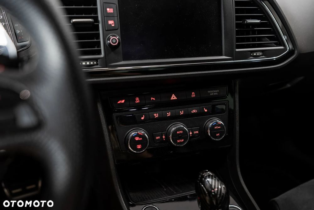 Seat Leon 2.0 TSI Cupra S&S DSG - 32