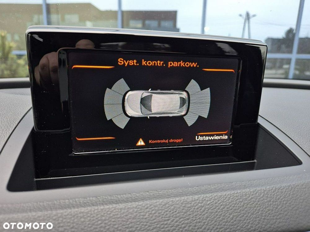 Audi Q3 2.0 TDI Quattro S tronic - 32