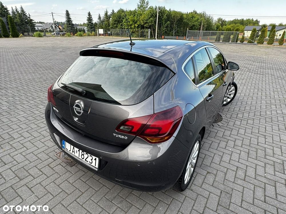 Opel Astra - 4