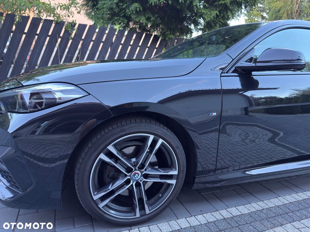 BMW Seria 2 218i M Sport - 5