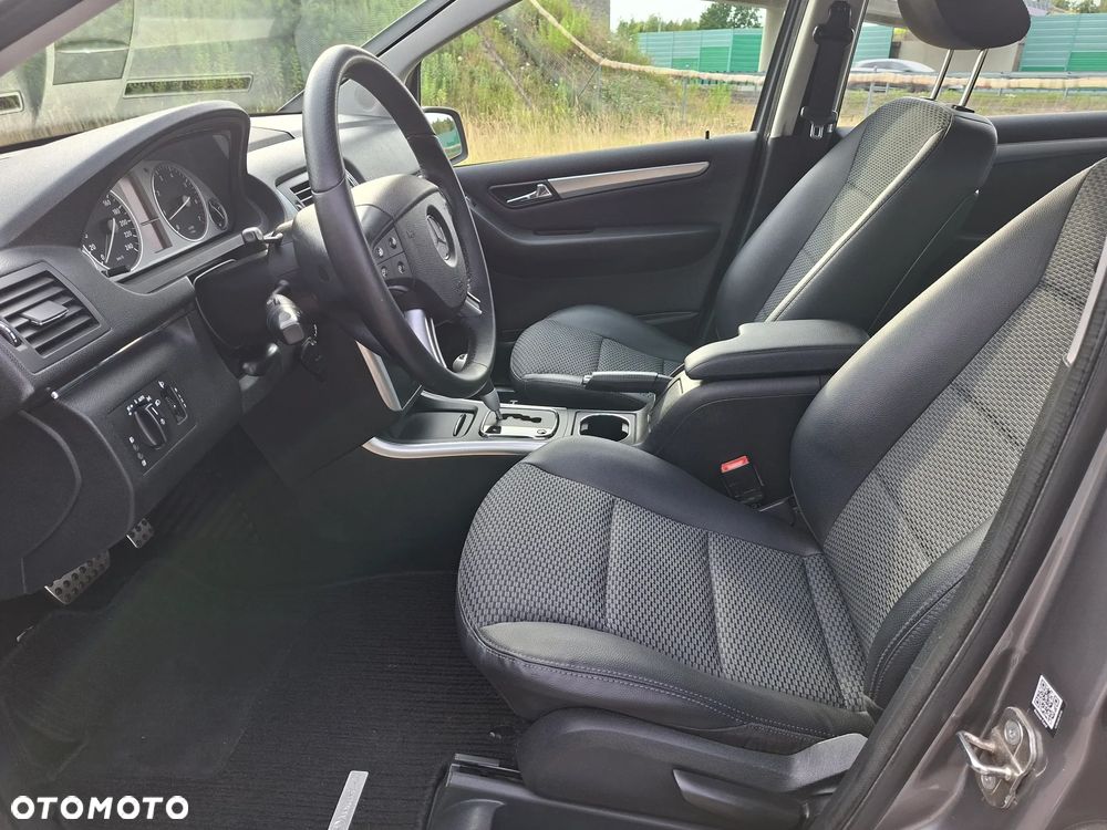 Mercedes-Benz Klasa B 170 Autotronic Grand Edition - 21