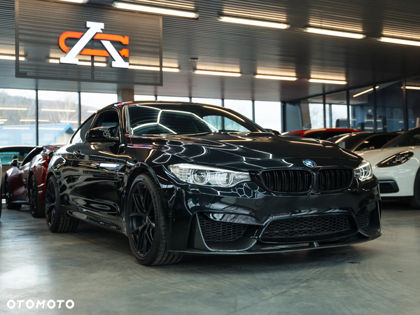 BMW M4 Coupe DKG