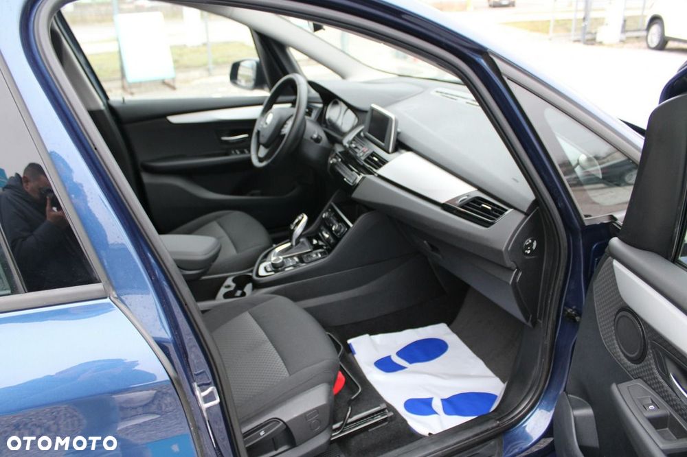 BMW Seria 2 - 32