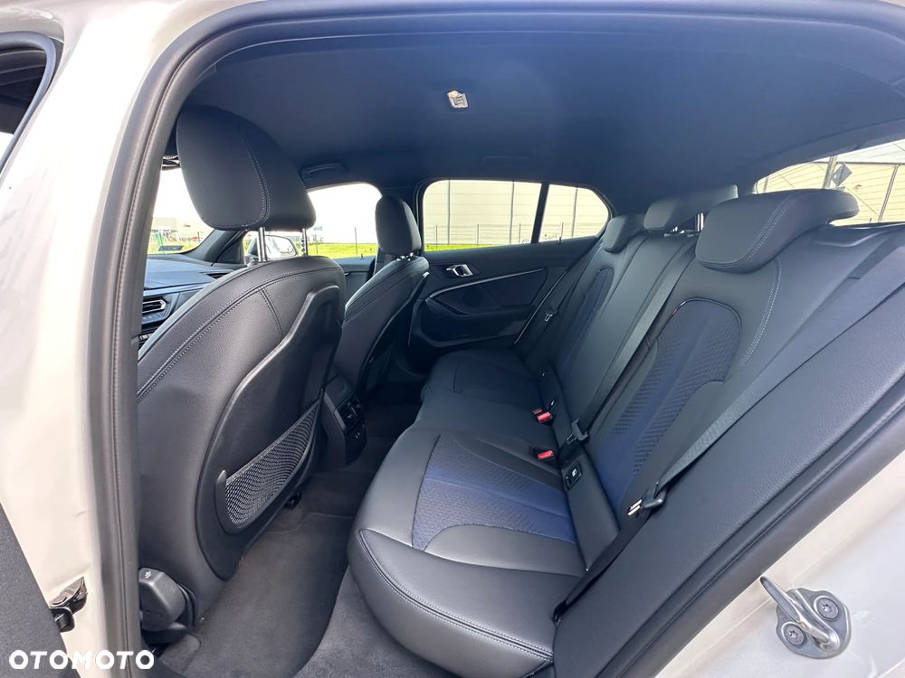 BMW Seria 1 118i M Sport - 13