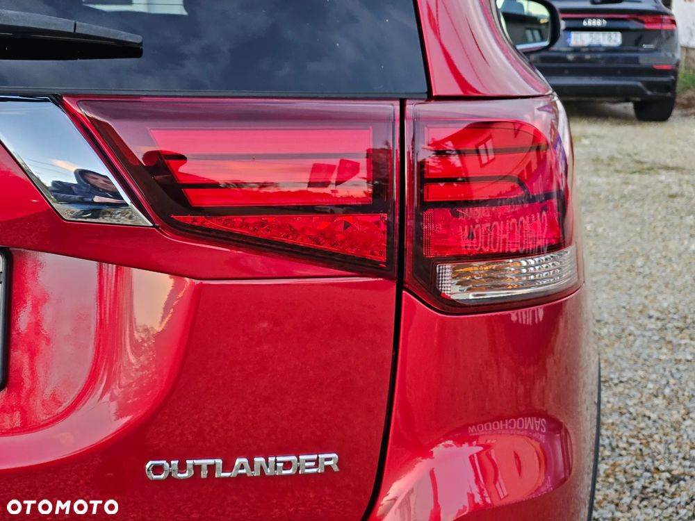 Mitsubishi Outlander 2.0 City Style 2WD - 17