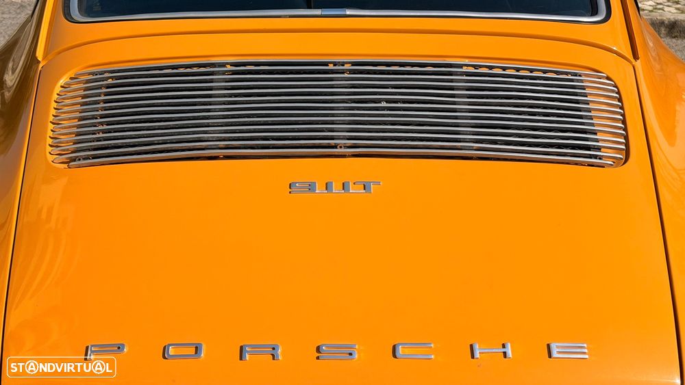 Porsche 911 Série F - 9