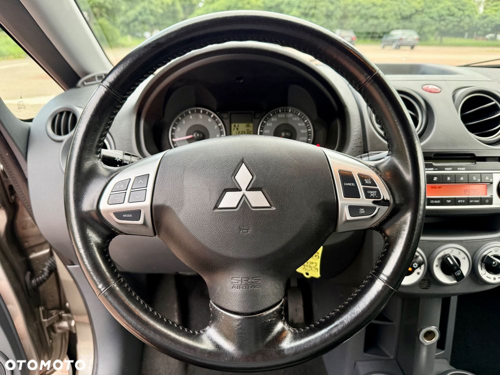 Mitsubishi Colt 1.3 Automatik Intense - 25