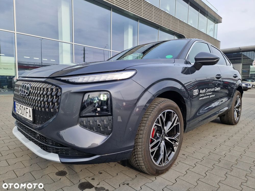 Audi Q3 Sportback - 9