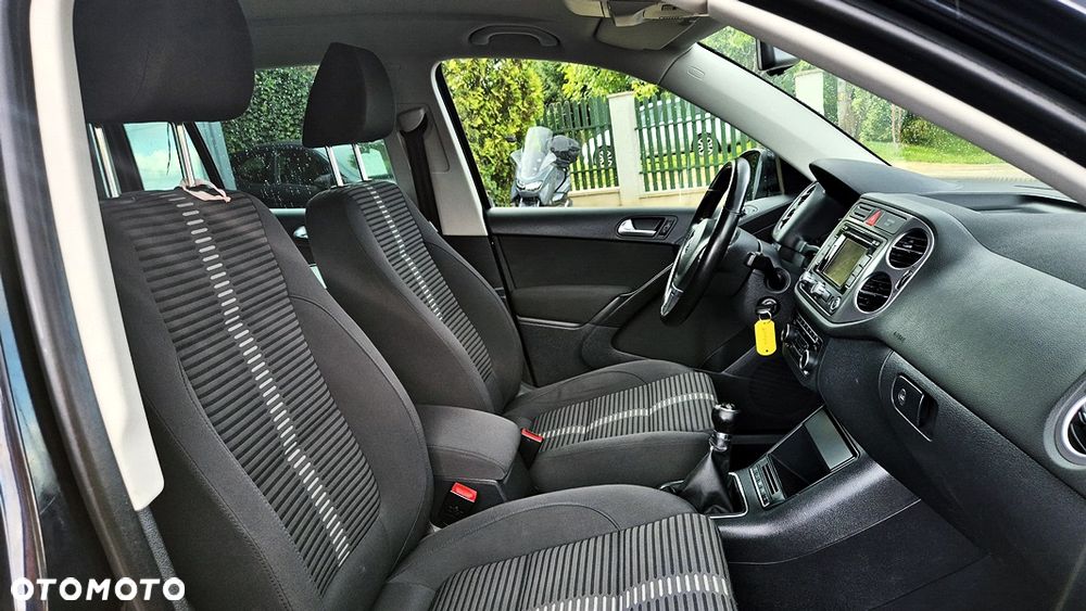 Volkswagen Tiguan - 34