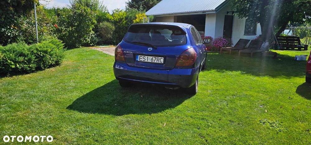 Nissan Almera 2.2 dCi acenta - 4