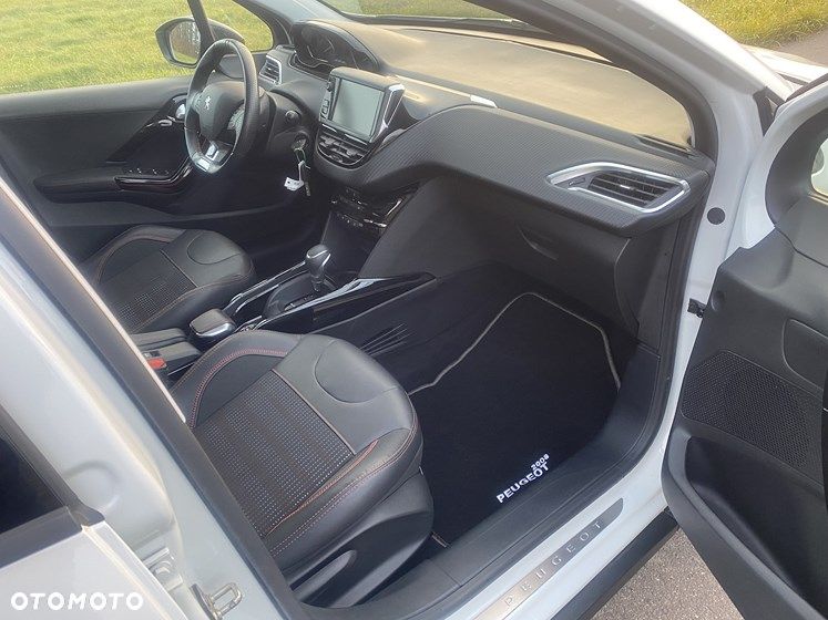 Peugeot 2008 PureTech 110 Stop&Start EAT6 GT-Line Edition - 14