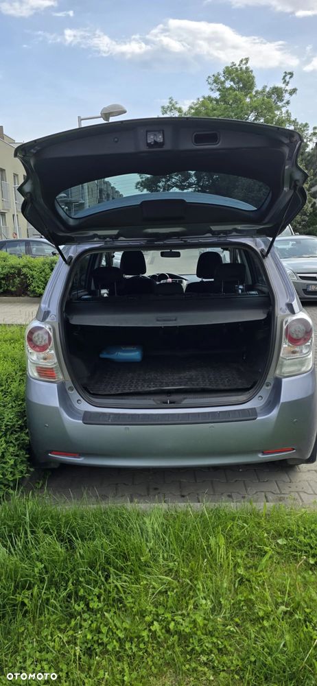 Toyota Verso 1.6 - 4